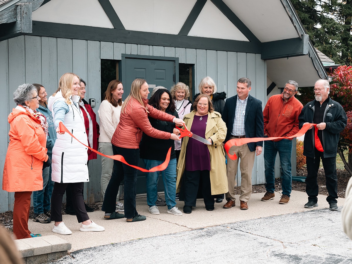 ICH-SB ribbon cutting ceremony, November 2025